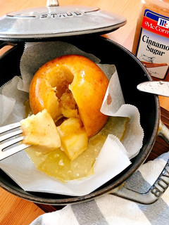 staubで焼きリンゴ♪-レシピのメイン写真