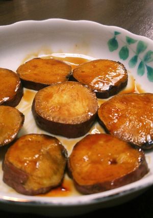 レンチン3分!さつまいもの甘辛煮♥-レシピのメイン写真