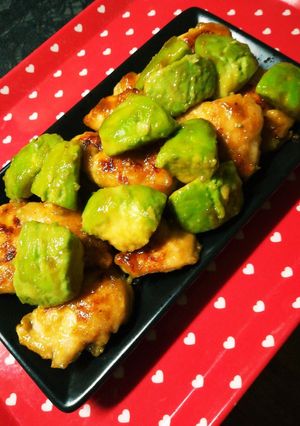 鶏ささ身とアボカドの山葵醬油炒め-レシピのメイン写真