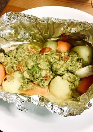 アボカドソースと鮭のホイル焼き-レシピのメイン写真