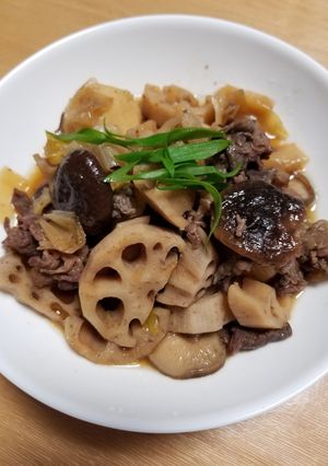 グルラボで簡単レンコンと牛肉の煮物-レシピのメイン写真