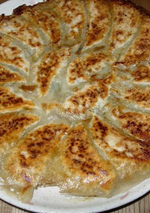 味がしっかり☆カリカリ羽付餃子-レシピのメイン写真