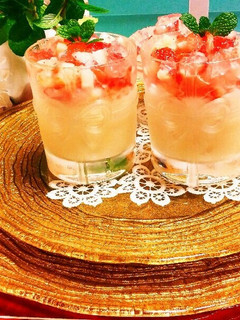 ღლミルク&いちごのクラッシュゼリーღლ-レシピのメイン写真