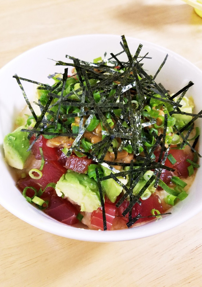 アボカドとマグロのネバネバ丼 簡単-レシピのメイン写真