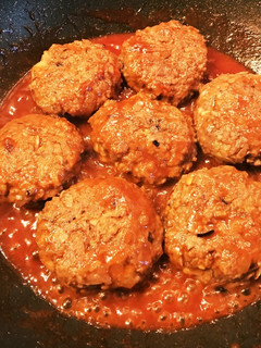 【卵・小麦不使用】煮込みハンバーグ-レシピのメイン写真