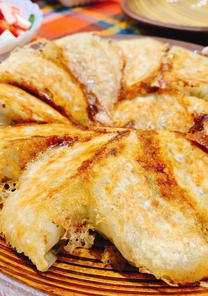 味噌がミソ！白菜たっぷりジューシー餃子-レシピのメイン写真