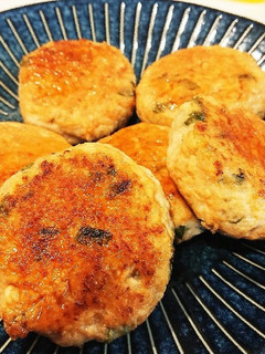 大葉入り!蓮根&豆腐の鶏つくね-レシピのメイン写真