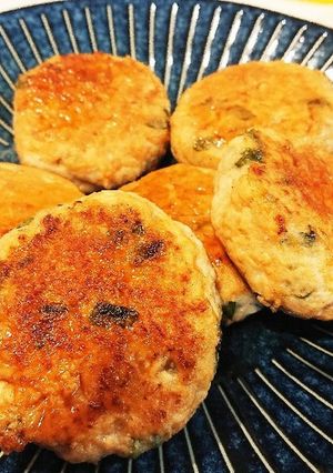 大葉入り!蓮根&豆腐の鶏つくね-レシピのメイン写真