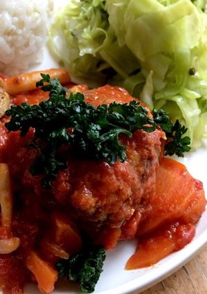 シンプル☆トマト缶で煮込みハンバーグ-レシピのメイン写真