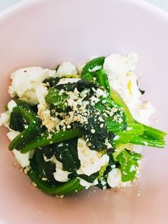 ほうれん草とお豆腐と韓国のりのサラダ♪-レシピのメイン写真