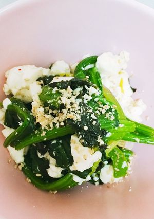 ほうれん草とお豆腐と韓国のりのサラダ♪-レシピのメイン写真