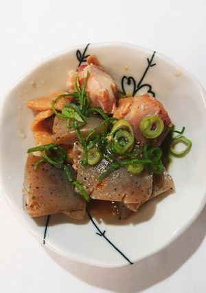 鶏肉とこんにゃくの味噌煮込み-レシピのメイン写真