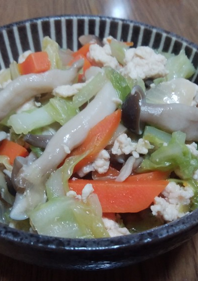 鶏そぼろと具沢山野菜の旨だし炒め煮-レシピのメイン写真
