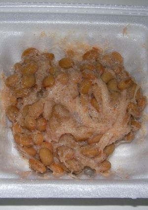 納豆にちょい足し（たらこ、明太子編）-レシピのメイン写真