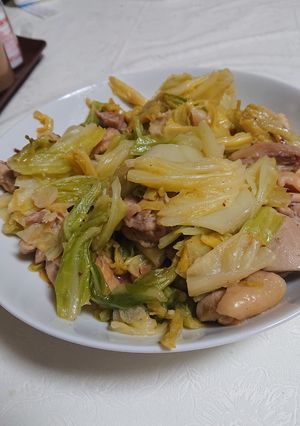 キャベツと鶏肉のガーリックバター-レシピのメイン写真