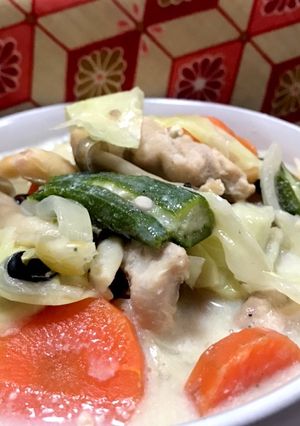 お豆さんと温野菜の具だくさん豆乳スープ♡-レシピのメイン写真