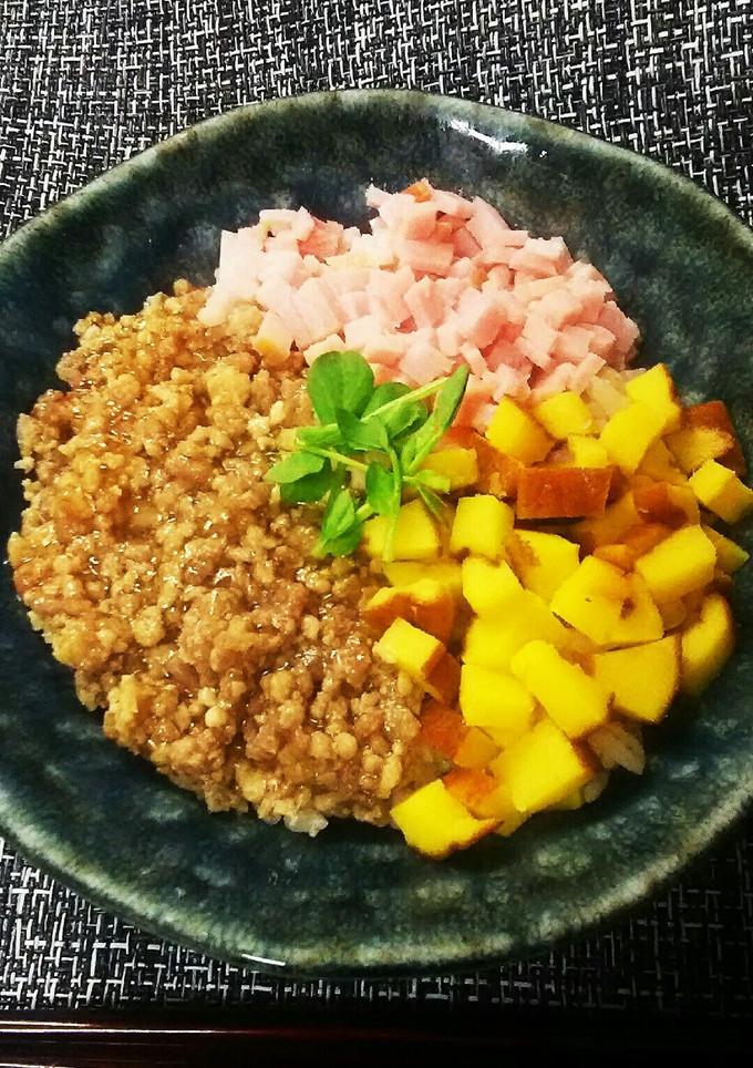 おかわり！まる家の甘辛そぼろ丼。-レシピのメイン写真