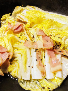 【大量消費】白菜とベーコンの塩蒸し煮-レシピのメイン写真