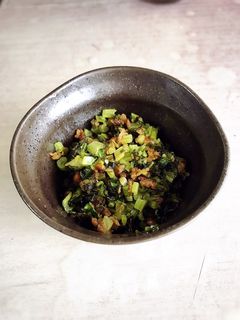 簡単!大根の葉とそぼろのふりかけ-レシピのメイン写真