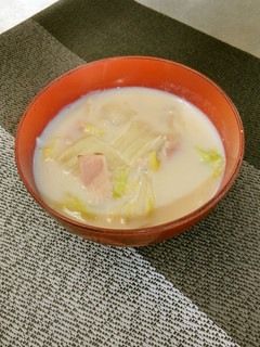 塩分控えめ!豆乳味噌汁-レシピのメイン写真