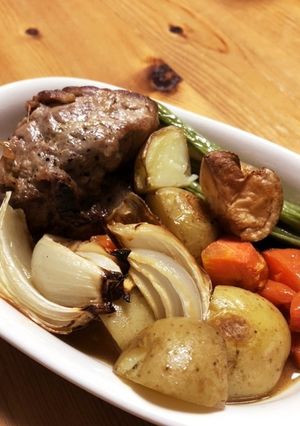 ダッチオーブンでしっとり ローストポーク-レシピのメイン写真