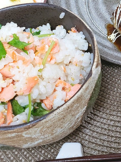 簡単♪鮭と三つ葉(大葉)の混ぜご飯-レシピのメイン写真