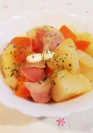 サッポロ一番の塩スープで☆ニンたまポテト-レシピのメイン写真