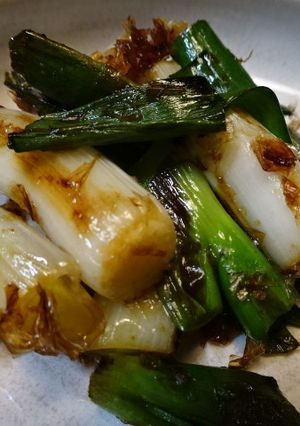 香り良し、ネギと鰹節の焦がし醤油炒め-レシピのメイン写真