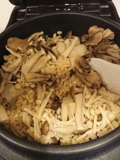 きのこたっぷりごはん-レシピのメイン写真