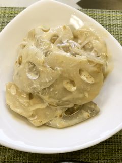 れんこんのごまマヨ和え(透析食)-レシピのメイン写真