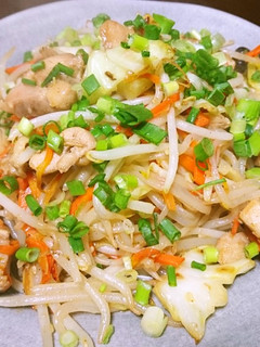 【簡単ヘルシー】しらたきの中華焼きそば-レシピのメイン写真
