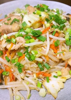 【簡単ヘルシー】しらたきの中華焼きそば-レシピのメイン写真