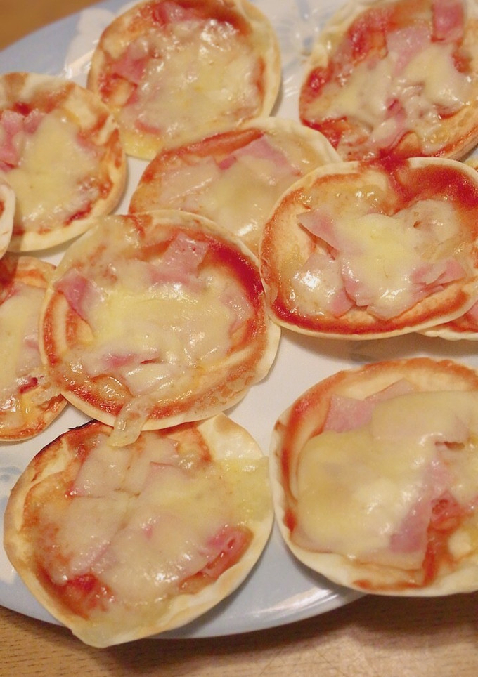 簡単！餃子の皮でピザ♪-レシピのメイン写真