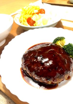 大人味!赤ワインソースのハンバーグ-レシピのメイン写真