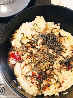 ストウブささみ&ドライトマト炊き込みご飯-レシピのメイン写真
