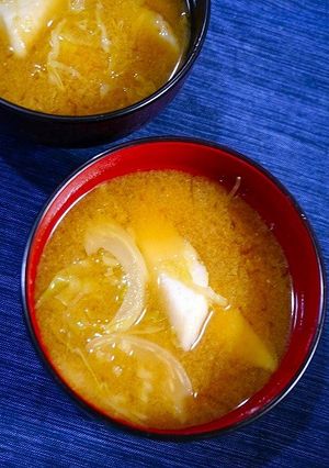 簡単！笹かまキャベツのお味噌汁☆生姜風味-レシピのメイン写真