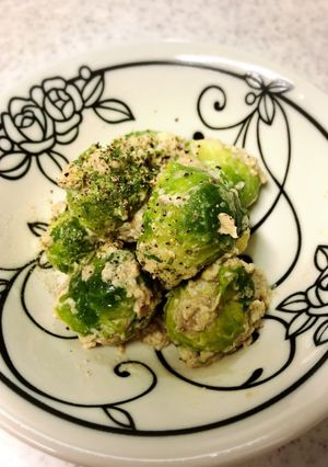 芽キャベツのアンチョビクリーム炒め-レシピのメイン写真