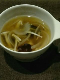 減塩 きのこと玉ねぎのスープ-レシピのメイン写真