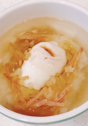 レンジで簡単、温玉コンソメスープご飯！-レシピのメイン写真