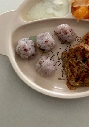柔らかめおにぎり〜幼児食移行期〜-レシピのメイン写真