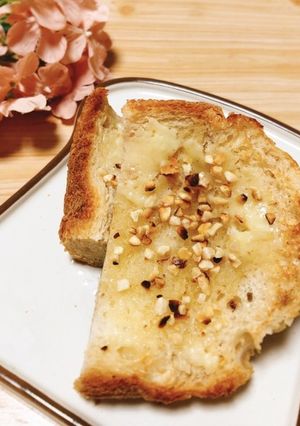 ミルキーアーモンドトースト˚✧₊⁎-レシピのメイン写真