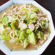 *塩とんこつで野菜たっぷりあんかけおこげ
