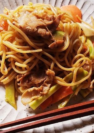 ブロッコリー茎入り！にんにく風味焼きそば-レシピのメイン写真