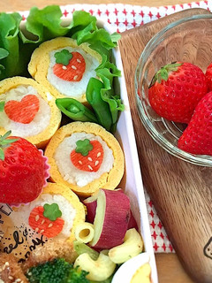 簡単♩苺寿司ロール♡春弁当♡バレンタイン-レシピのメイン写真