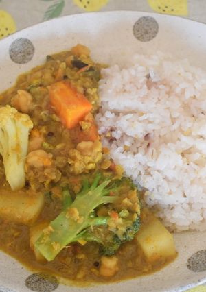 南インド家庭料理風・豆と野菜のカレー-レシピのメイン写真
