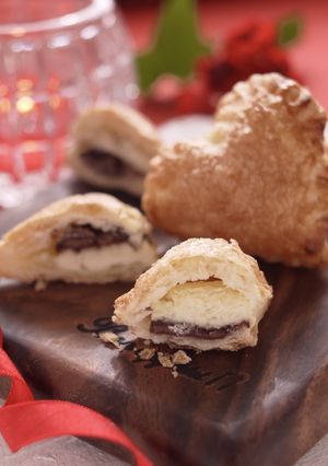 ハートの企み♡チョコとクリチのひと口パイ-レシピのメイン写真