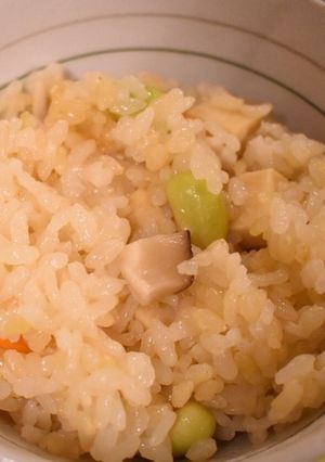 青大豆と高野豆腐の炊き込みご飯-レシピのメイン写真