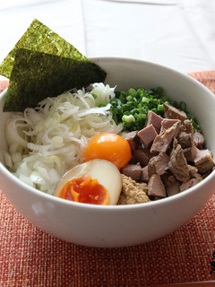 豚骨魚介まぜそば|おうちで黒亭ラーメン-レシピのメイン写真