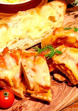 鶏肉のトマト煮込みバゲット-レシピのメイン写真
