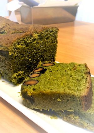 しっとり抹茶ミルクパウンドケーキ-レシピのメイン写真